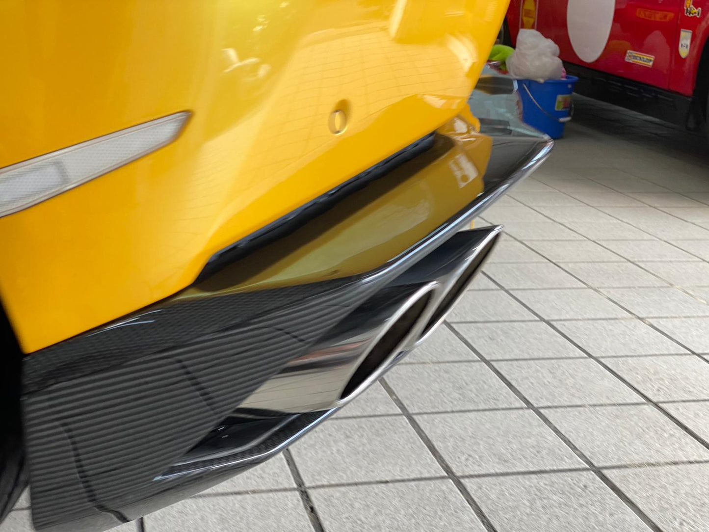 Lamborghini Huracan Rear Diffuser (OEM Style)